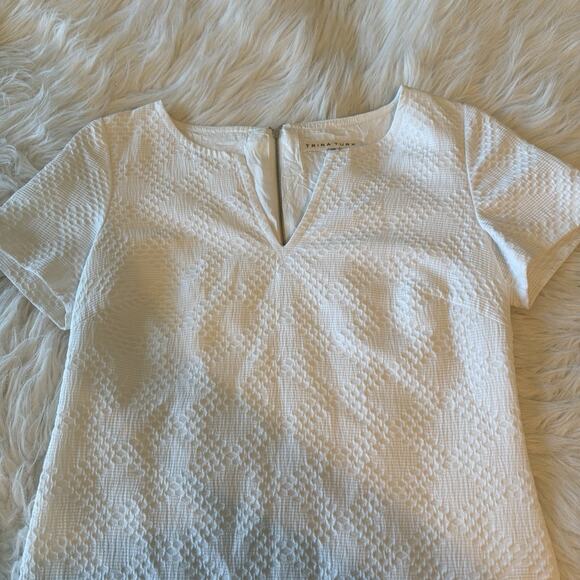 Trina Turk Shift Dress Museum White Eyelet Short Sleeve V-Neck Tunic Size 10 - Picture 6 of 12